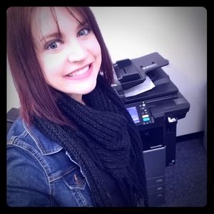 Meet your Posher, Debb